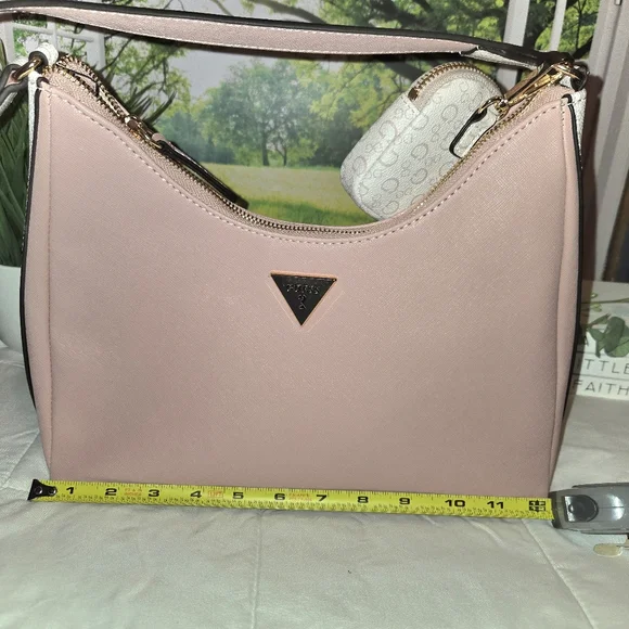 Guess Blush Pink Shoulder Bag - Picture 1 of 7